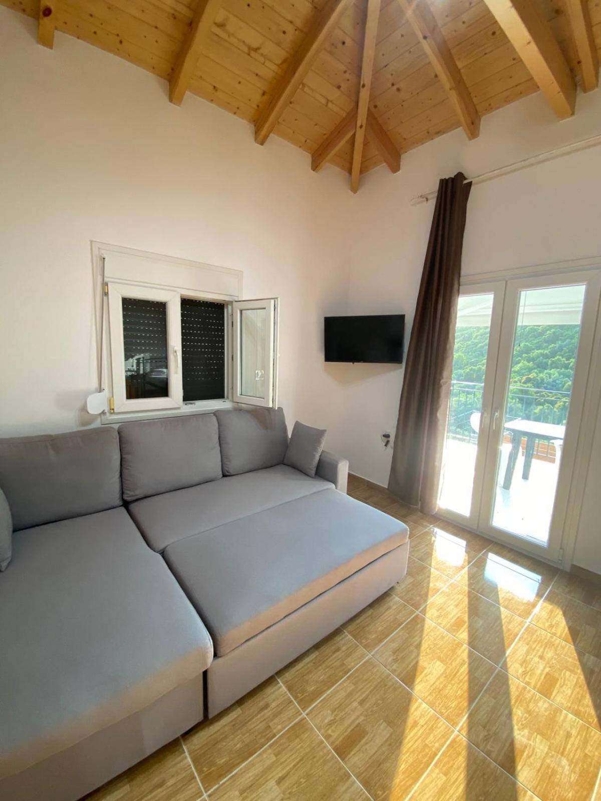 Babis Apartment Άγιος Νικήτας Εξωτερικό φωτογραφία